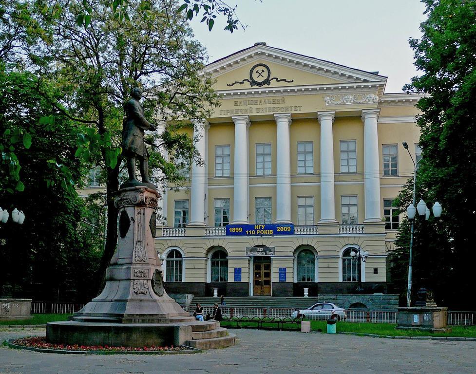 Elephant Hostel Dnipro Extérieur photo